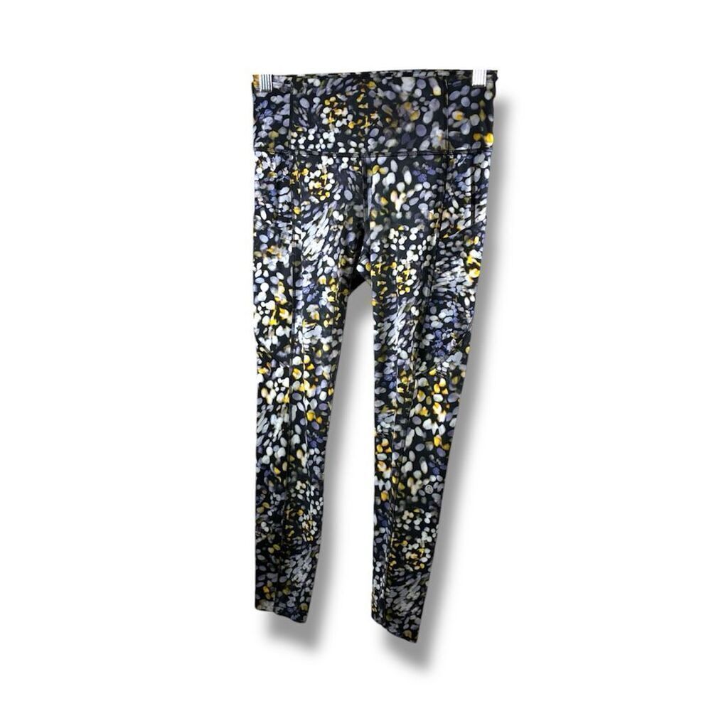 Lululemon F and Free High Rise 7/8 Tights in Metropolis Glow Multi print Size 6
